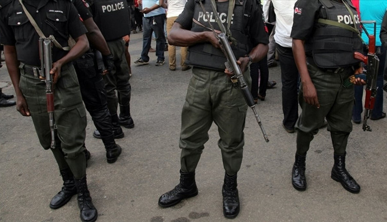 Nijerya'da iki eyalette silahlı saldırı! Çok sayıda ölü var