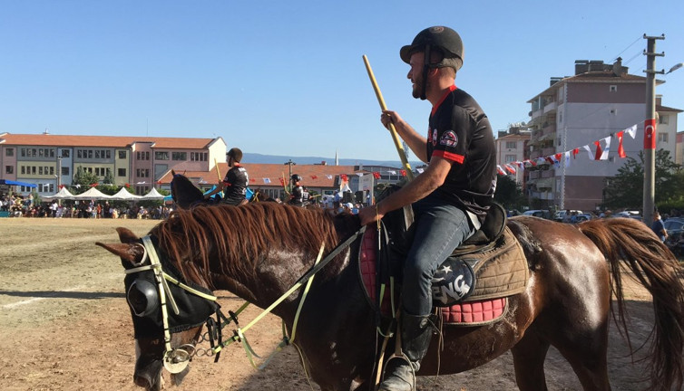 Kocaeli’de cirit şöleni nefesleri kesti