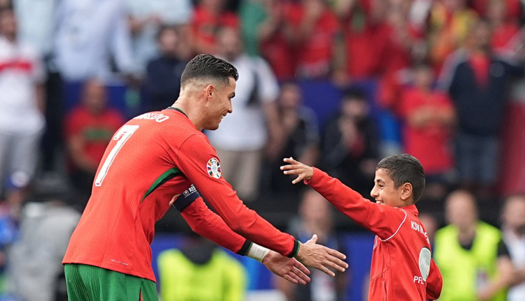 Cristiano Ronaldo aşkına rekor kırdı