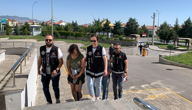 Karaman’da narkotik operasyonu: 3 gözaltı