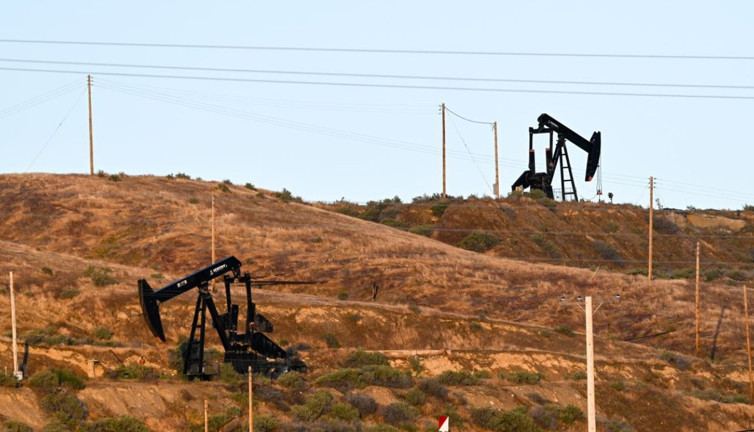 ABD'de bir haftada 6 petrol sondaj kulesi azadı