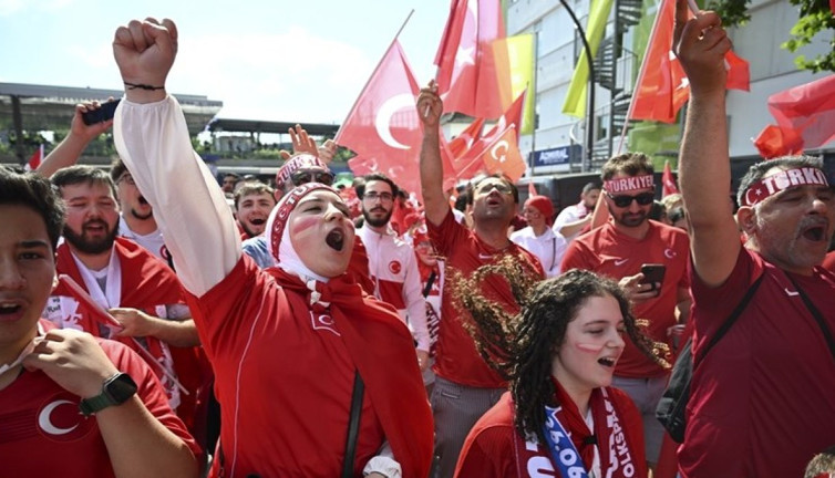 Milli Takım İtalya'yı 3-0 yendi