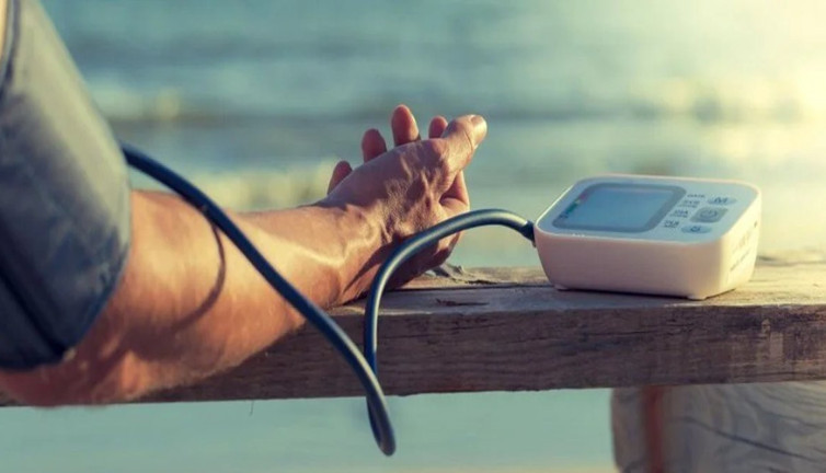 Tansiyon hastalarına hayat kurtaran deniz uyarıları
