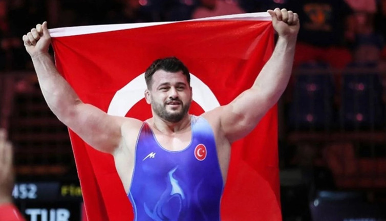 Rıza Kayaalp'a büyük şok. Olimpiyat tehlikede
