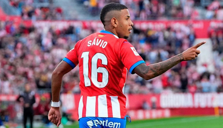 Manchester City 20 yaşındaki Brezilyalı oyuncuyu 43,5 milyon euroya transfer etti