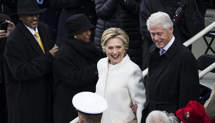 Clinton’lardan Biden’a destek