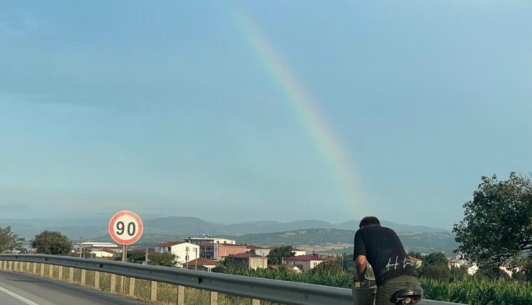 Biga’da gökkuşağı güzelliği