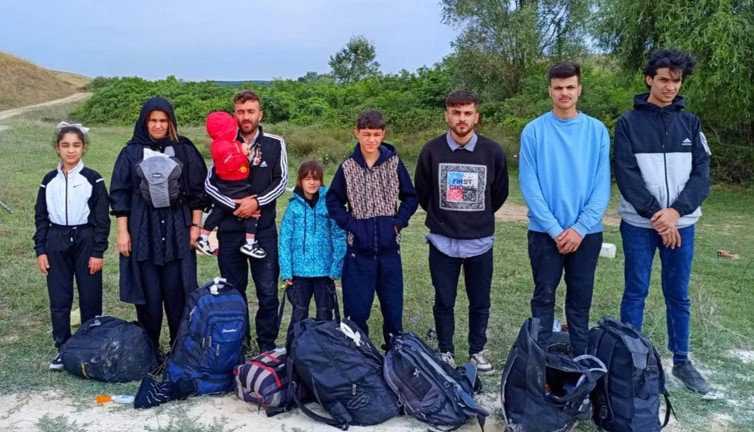 24 kaçak sığınmacı yakalandı
