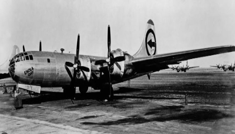 Bir düğmeye bastı 140 bin kişiyi öldürdü. Her şey 43 saniye sürdü