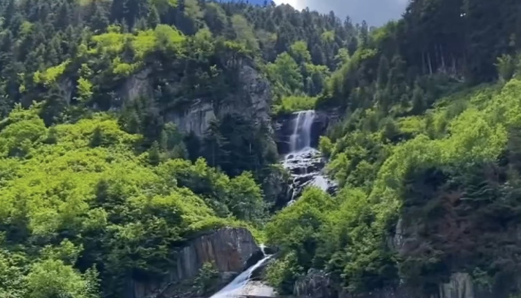 Tarafını seç: Karadeniz mi, İsviçre mi?