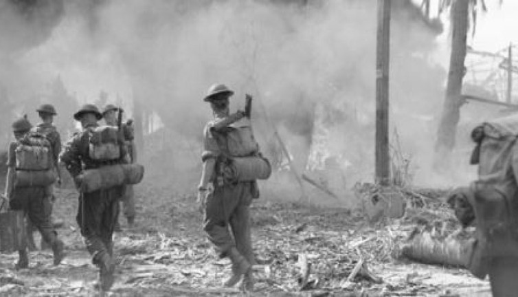 Japon askerleri cehennemi yaşadı. Küçücük adaya amfibi çıkartması