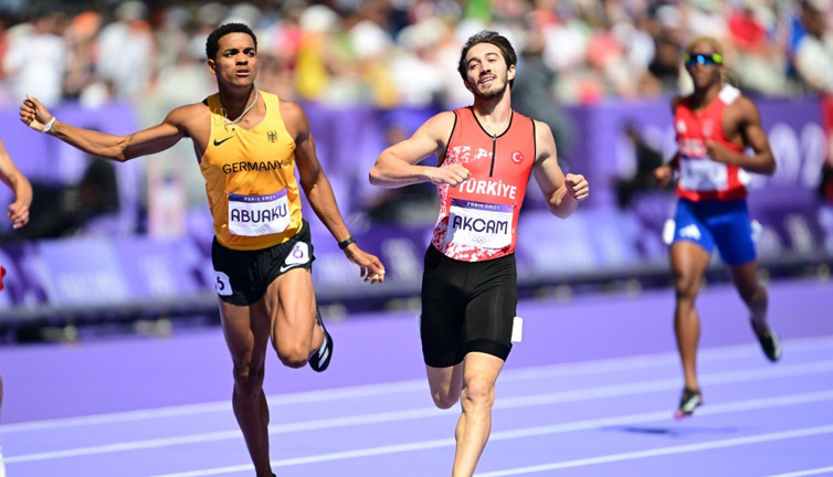 Milli atlet Berke yarı finale uçtu