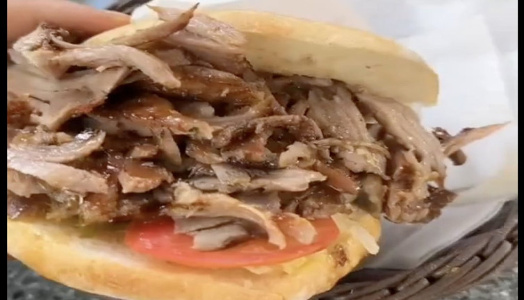 Türk dönerini İsviçre'de hem daha çok hem daha ucuza yedi