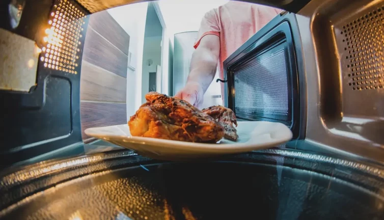 Mikrodalgalarda gizlenen mikroplar keşfedildi