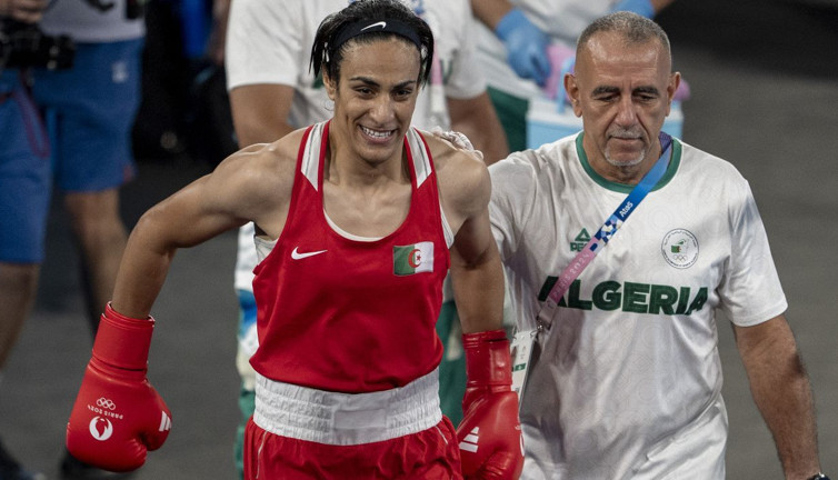 Erkek kadın boksör finalde bakın ne yaptı?