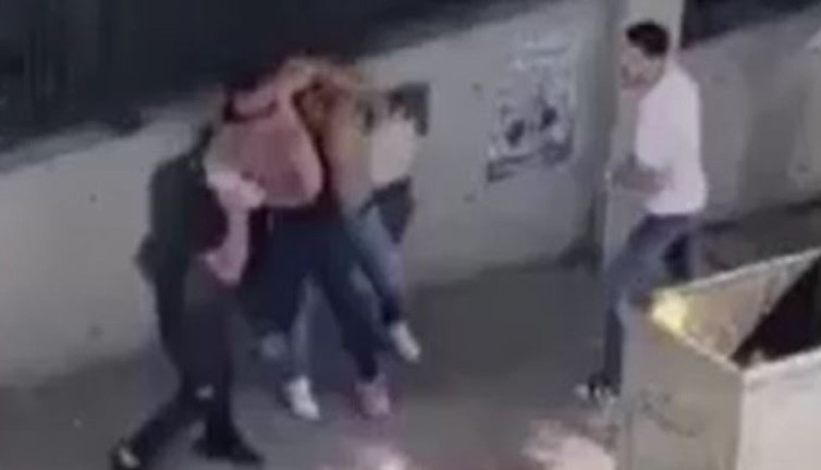 Kaldırım taşlı sopalı kavga