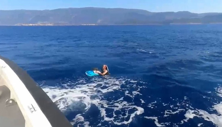 Cezaevinden izinli çıktı yüzerek kaçmaya çalıştı