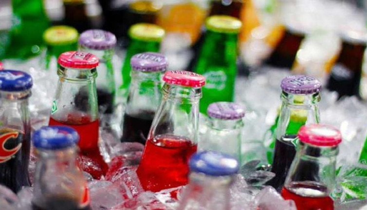 Şekerli içecekler yağlanmayı böyle artırıyor