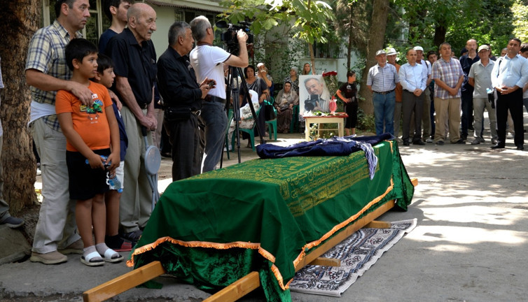 Ünlü yönetmene son veda