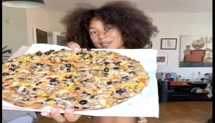 Yediği pizzayı yakmak için 30 kilometre koştu