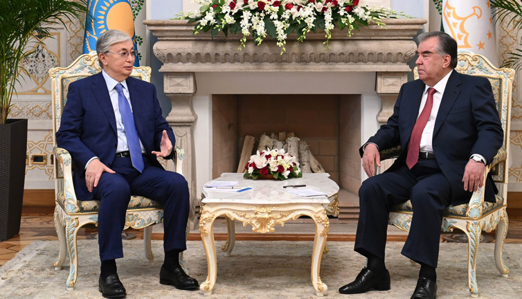 Tokayev, Tacikistan'a resmi ziyarette bulunacak