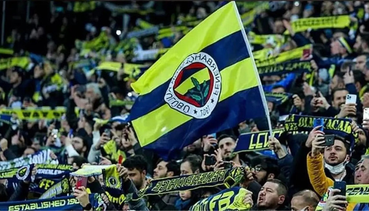 Fenerbahçe'ye isim sponsoru. İmzalar atıldı