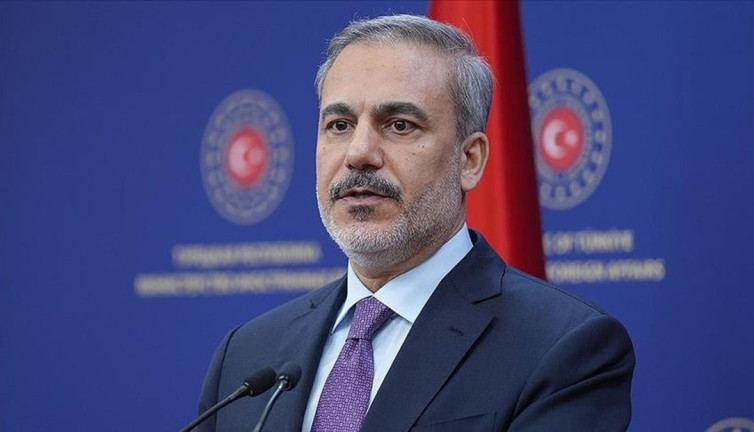 Dışişleri Bakanı Fidan, İran Dışişleri Bakanı Erakçi ile görüştü