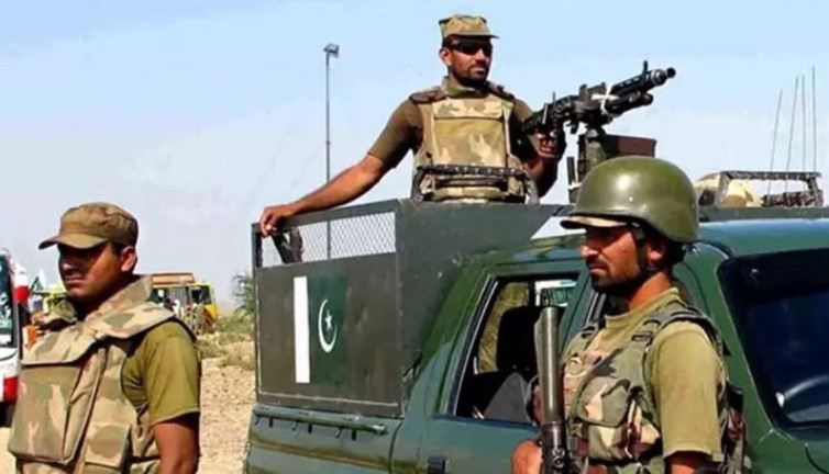 Pakistan’da 3 ayrı terör saldırısı: 39 can kaybı