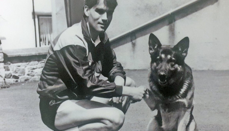 Torquay United'ı amatör lige düşmekten kurtaran köpek