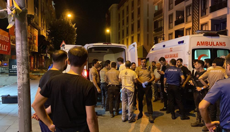 Bahçelievler'de silahlı saldırı: 1 ölü 1 yaralı