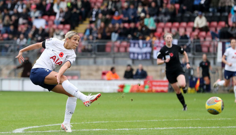 Celin Bizet, Manchester United'la anlaştı