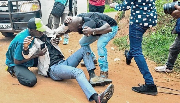 Uganda muhalefetinin lideri saldırıya uğradı