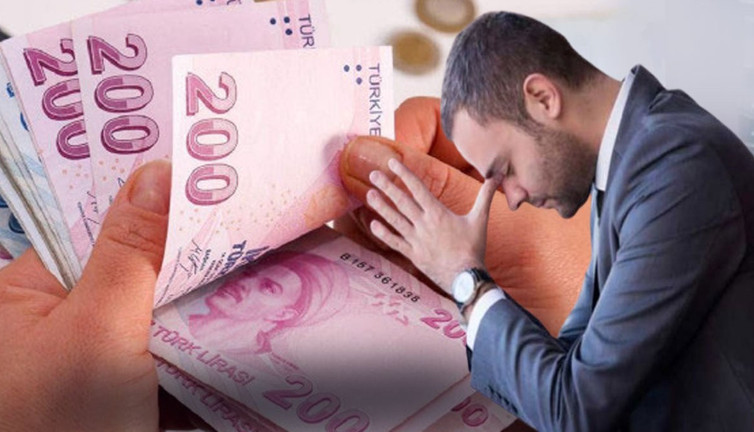 Çalışana enflasyon darbesi! 17 bin liralık asgari ücret 11 bin 570 liraya indi