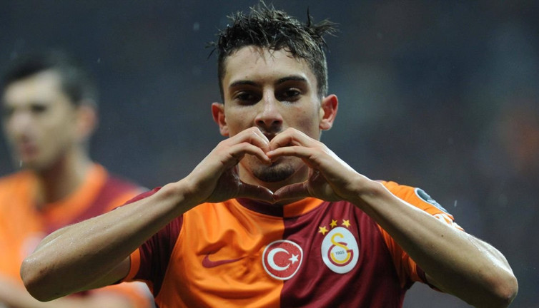 Galatasaray'ın geleceği deniliyordu. Yeni takımı herkesi şaşırttı