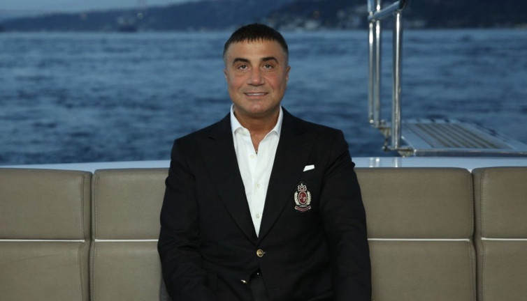 Sedat Peker, felçli eski futbolcunun ameliyat masrafını üstlendi