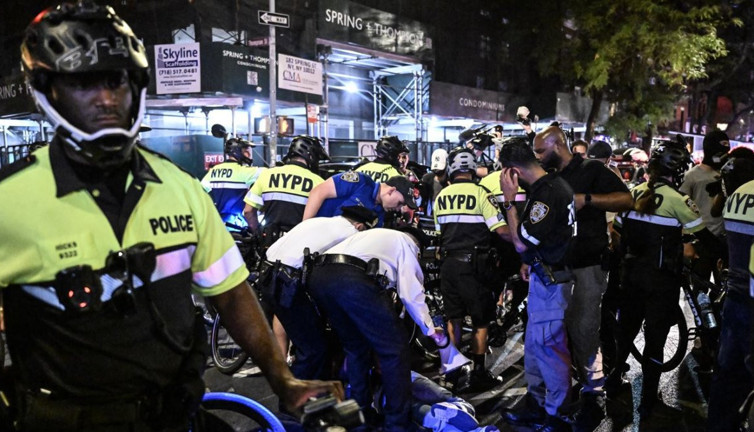 ABD'de polisi karşıtı gösteriye müdahale