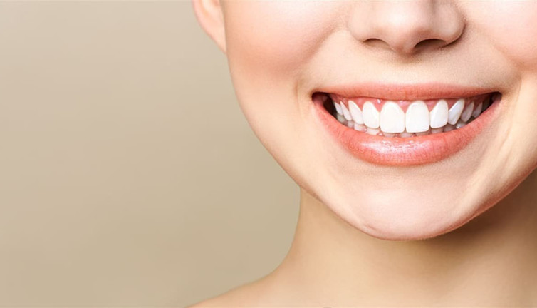 Dişlerinizden olmak istemiyorsanız dikkat! Kuruyemiş yerken bunları sakın yapmayın!