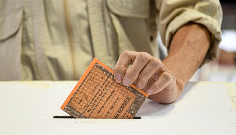 İtalya'da 500 bin imza toplandı: Vatandaşlık şartı 5 yıla düşüyor mu?