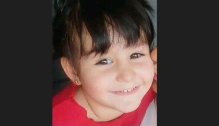 Afacan Yağmur ölümle pençeleşiyor