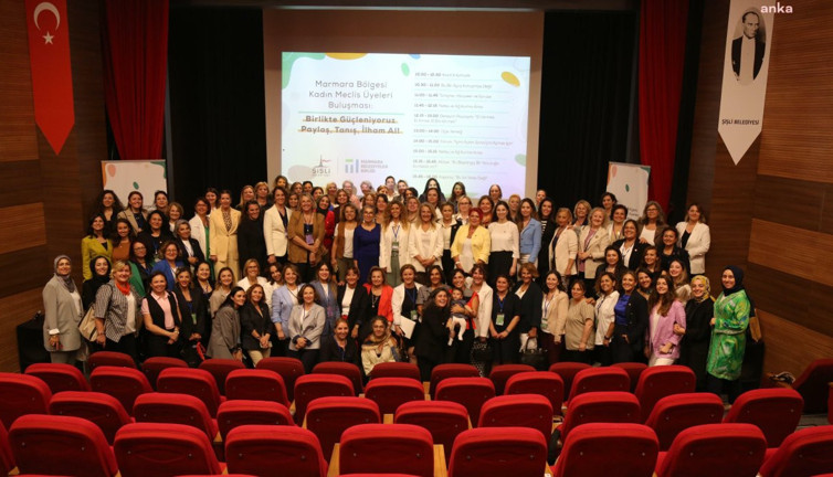 Kadın belediye meclis üyeleri güçlerini birleştirdi