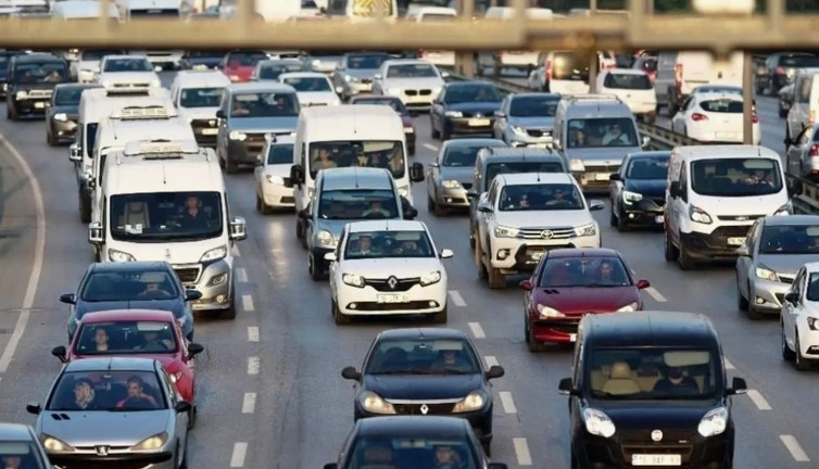 Milyonlarca araç sahibini ilgilendiriyor. Trafik sigortasında yeni dönem