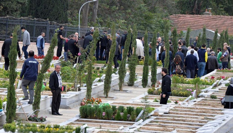 Cem Garipoğlu'nun mezarı bugün açılacak. 10 yıllık sır perdesi aralanıyor