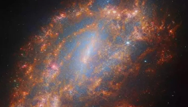 Plüton’un uydusunda karbondioksit izleri bulundu