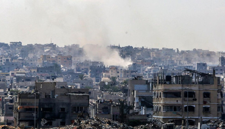 İsrail Gazze'ye hava saldırısında 16 Filistinliyi öldürdü