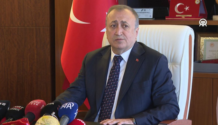 Fırıncılar Odası Başkanı'ndan ekmeğe zam sinyali. Karamsar koruştu