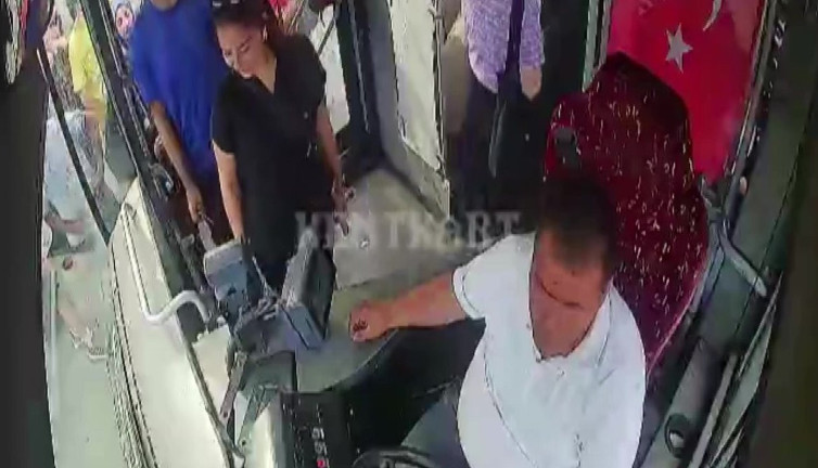 Adana'da yankesicilik anı saniye saniye görüntülendi