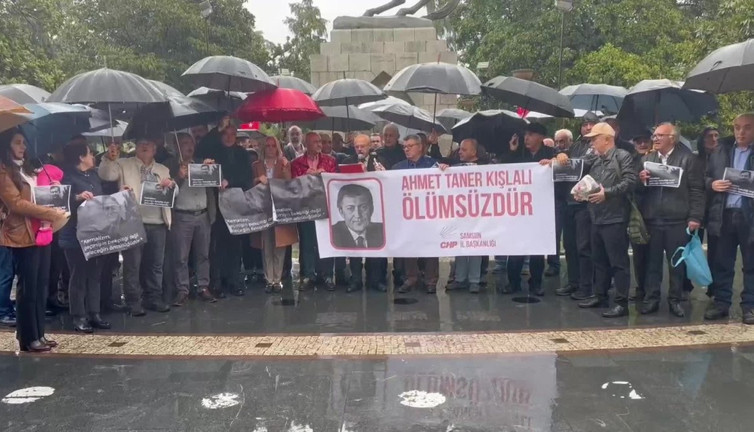 Ahmet Taner Kışlalı anıldı