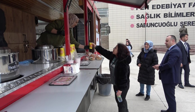 Nostaljik tramvay ‘Çorbabüs’ oldu. Ücret alınmıyor