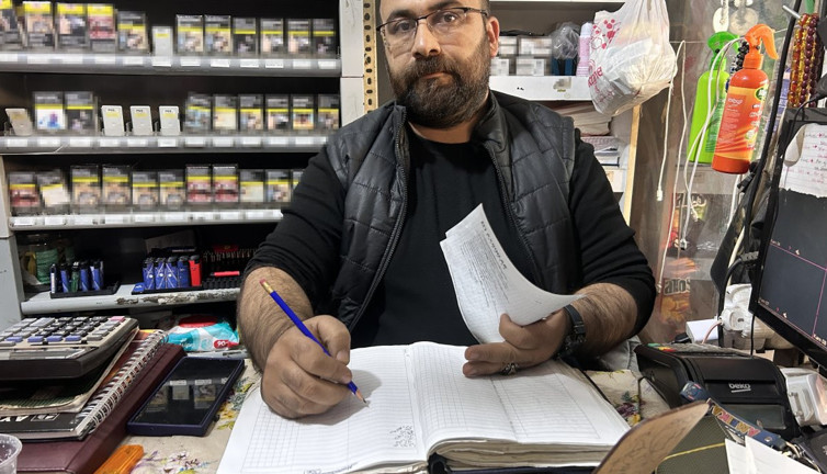 Gizemli hayırsever borçları ödedi