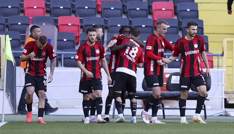 Gaziantep aradığı dopingi buldu! 7 maç sonra 3 puanı rahat aldı